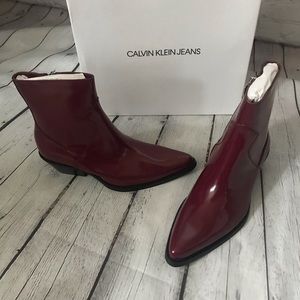 Calvin Klein Arianna burgundy leather bootie